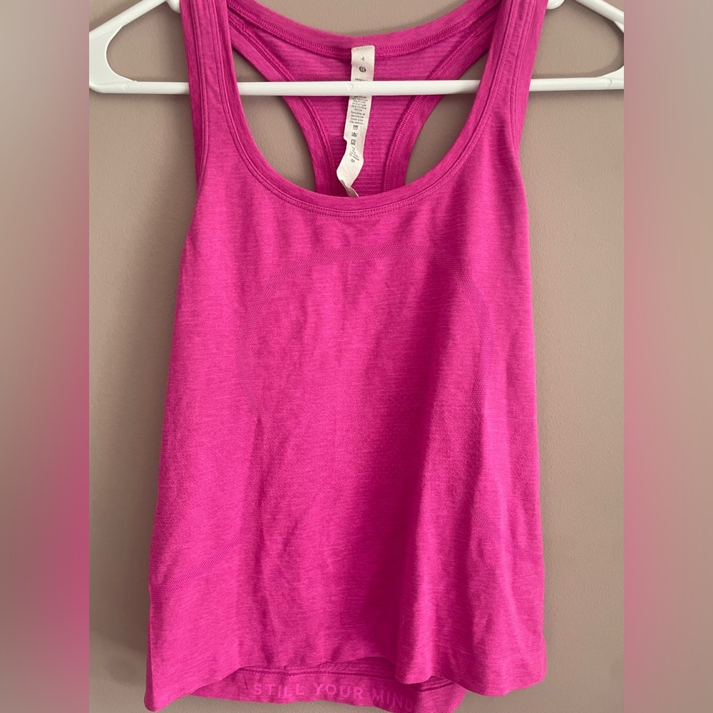 Swiftly tank size 4 Sonic pink